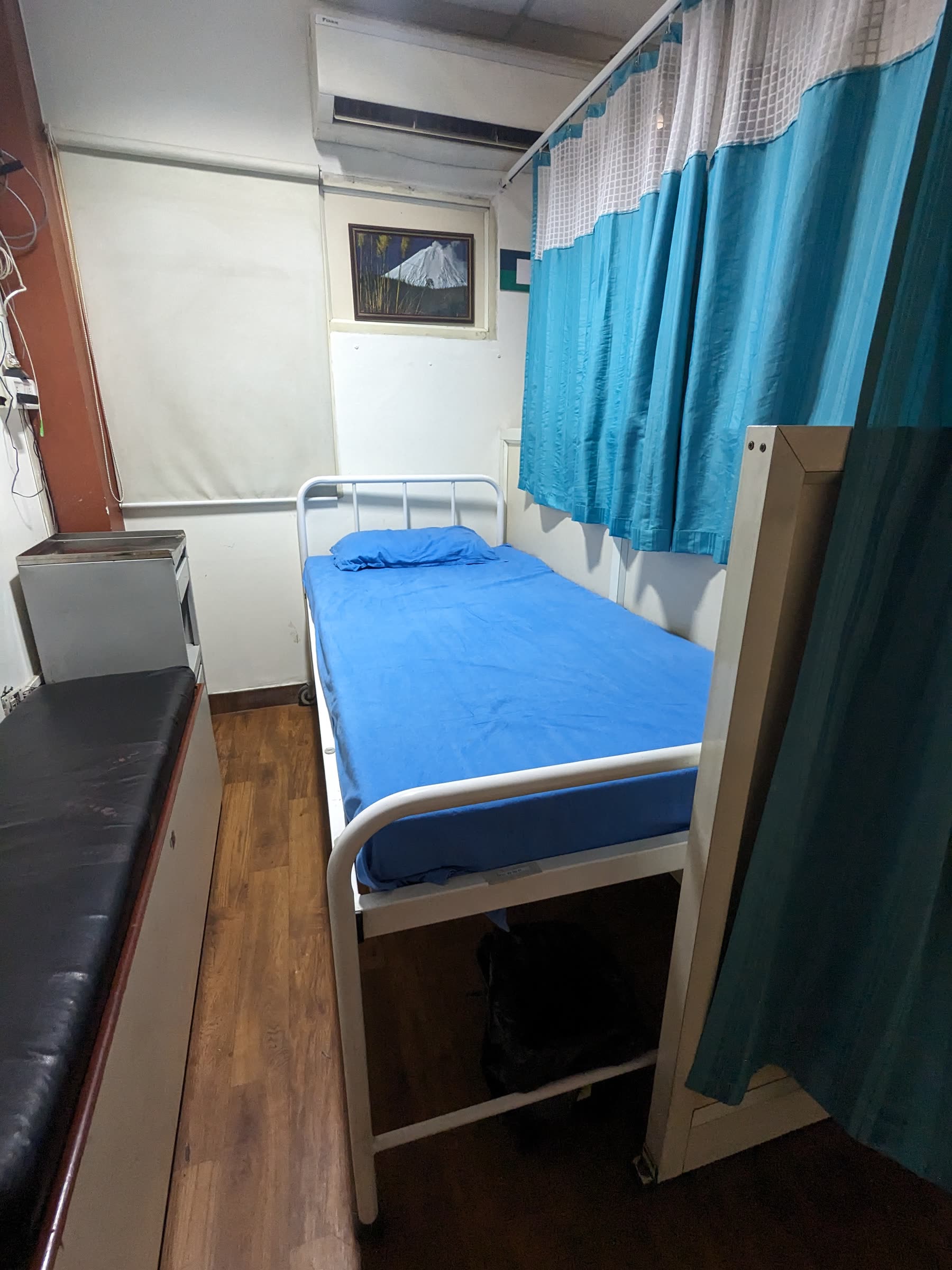 Private recovery room at Rana Eye Centre